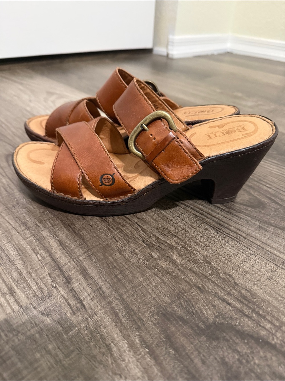 Born Charlotta Brown Leather Platform Sandals with Buckle - Picture 3 of 6
